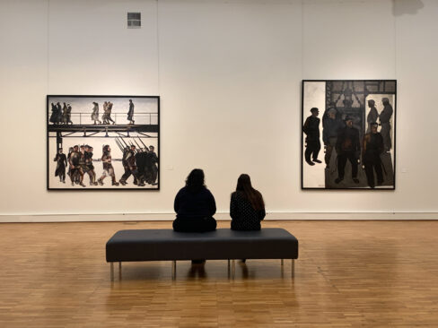 2 women at Tretyakov Gallery