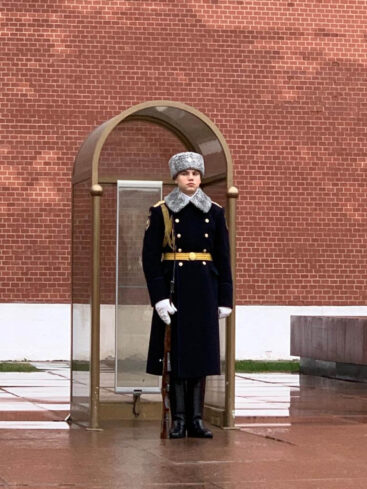 At the Eternal Flame in Aleksandrovsky Garden